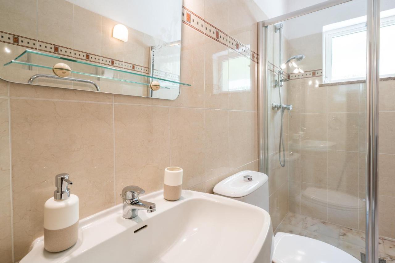 Casa Laranja Three Bedroom Villa Лоле Экстерьер фото