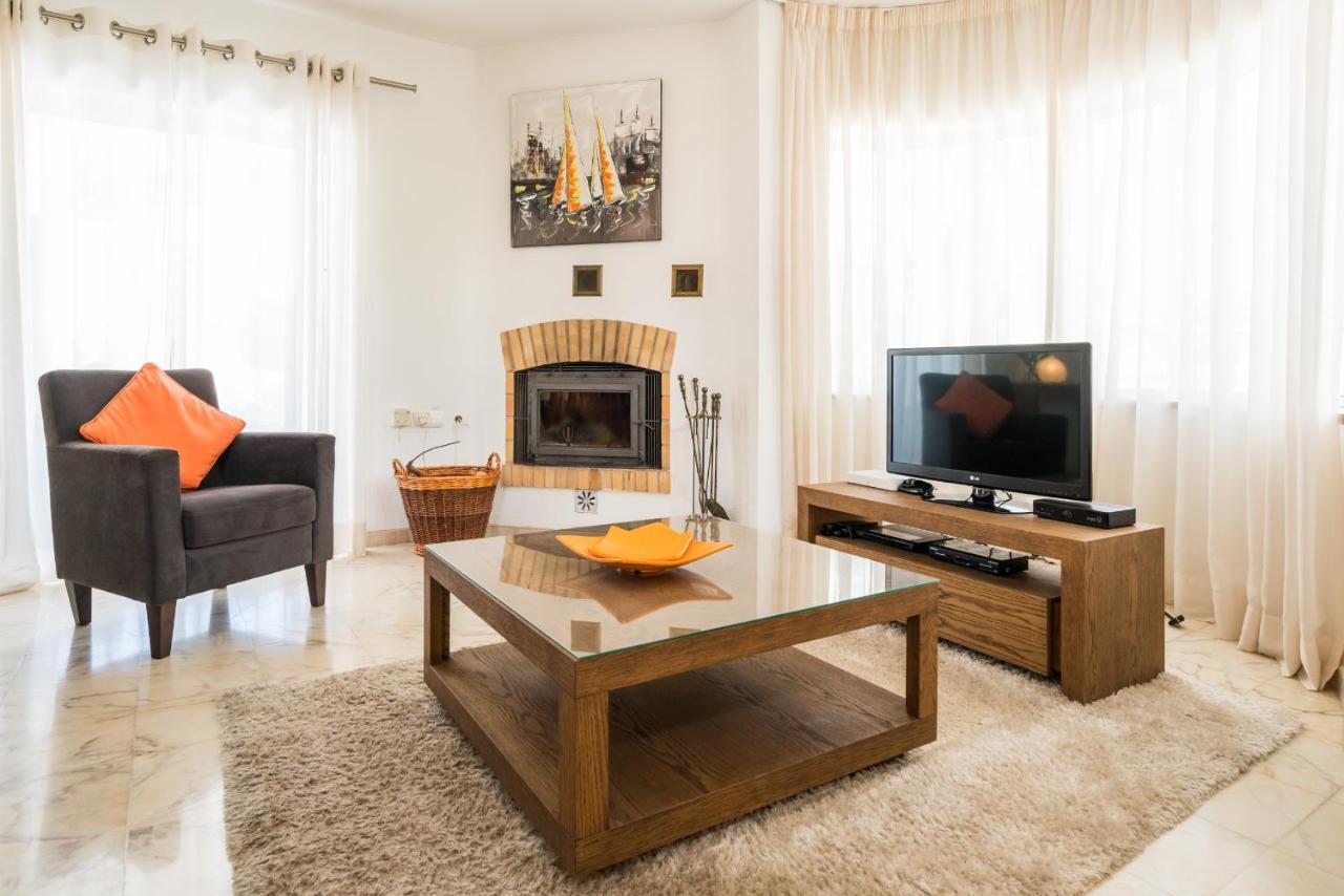 Casa Laranja Three Bedroom Villa Лоле Экстерьер фото